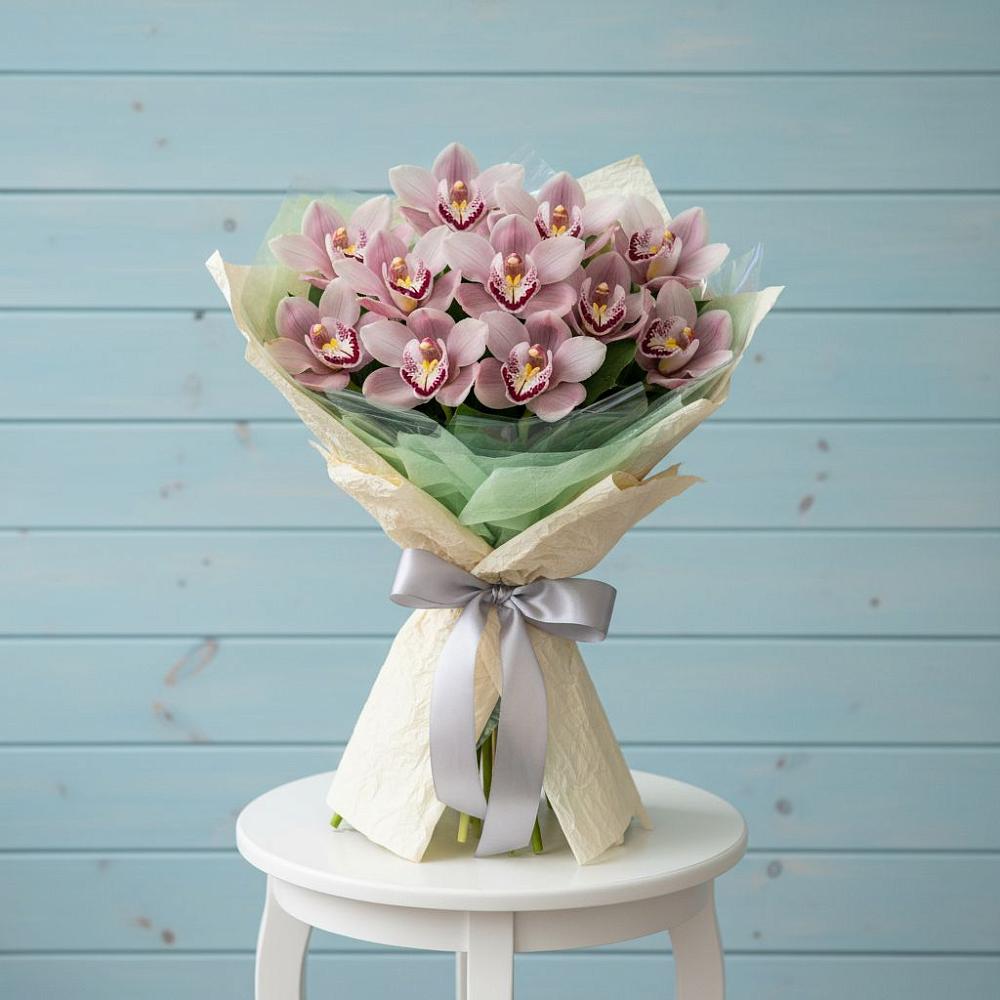 Букет цветов из: Орхидеи и Розы в Бурибай