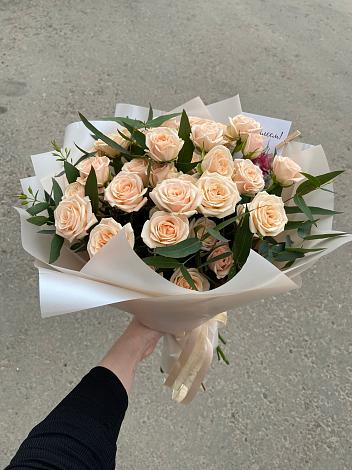 Букет Кремовые розы Латте в Бурибай